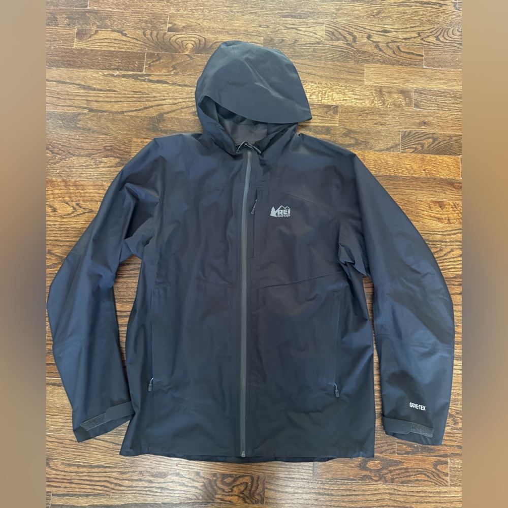REI Co-Op Men’s XeroDry GTX Jacket - Picture 3 of 9